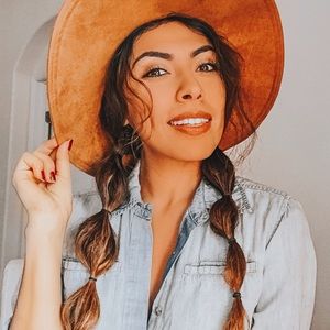 Accessories - Brown Hat Accessories - Brown Hat